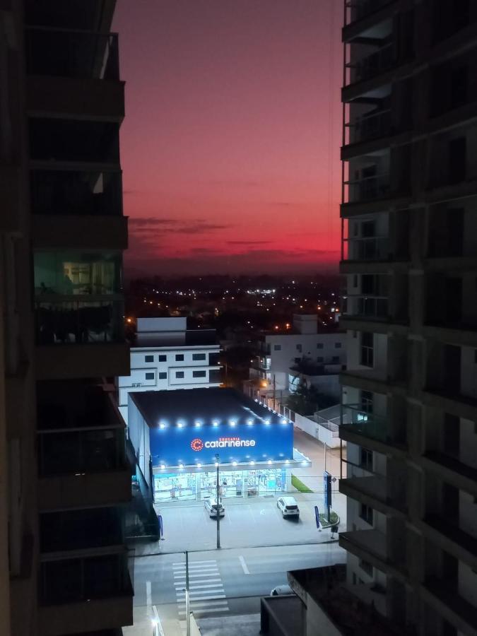 Ape Estilo Resort C/ Pe Na Areia E Vista Mar, Proximo Ao Beto Carrero Piçarras Exterior foto